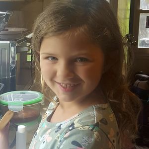 Meet your Posher, Sherry